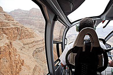 生存恐怖《瘟疫3》即将推出序章体验版 明年发售